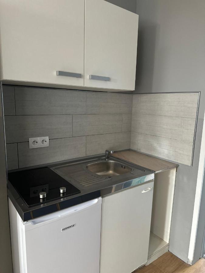 Hotel Fly ' In Offenbach am Main Buitenkant foto