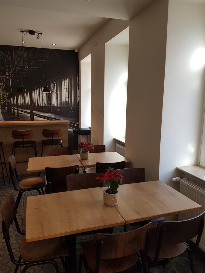 Hotel Fly ' In Offenbach am Main Buitenkant foto
